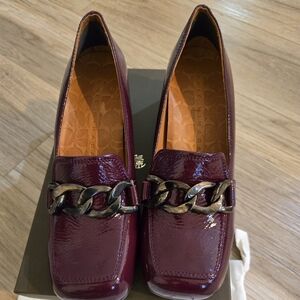 Chie mihara womens shoes, size 8 1/2. Color burgundy. Excellent condition.